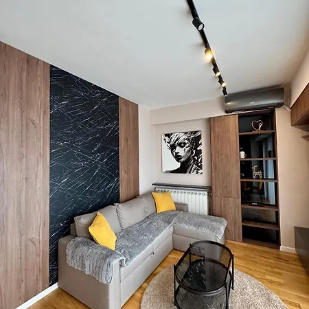 Downtown Riverside Apartments Üsküp Dış mekan fotoğraf
